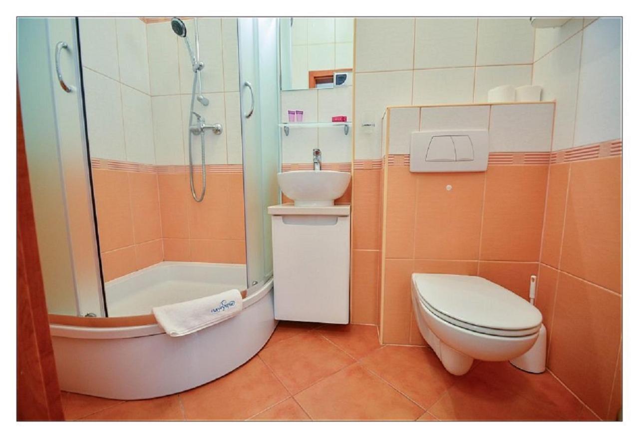 Korona Piastow - Apartamenty Na Wyspie - Parking - Taras Свіноуйсьце Екстер'єр фото