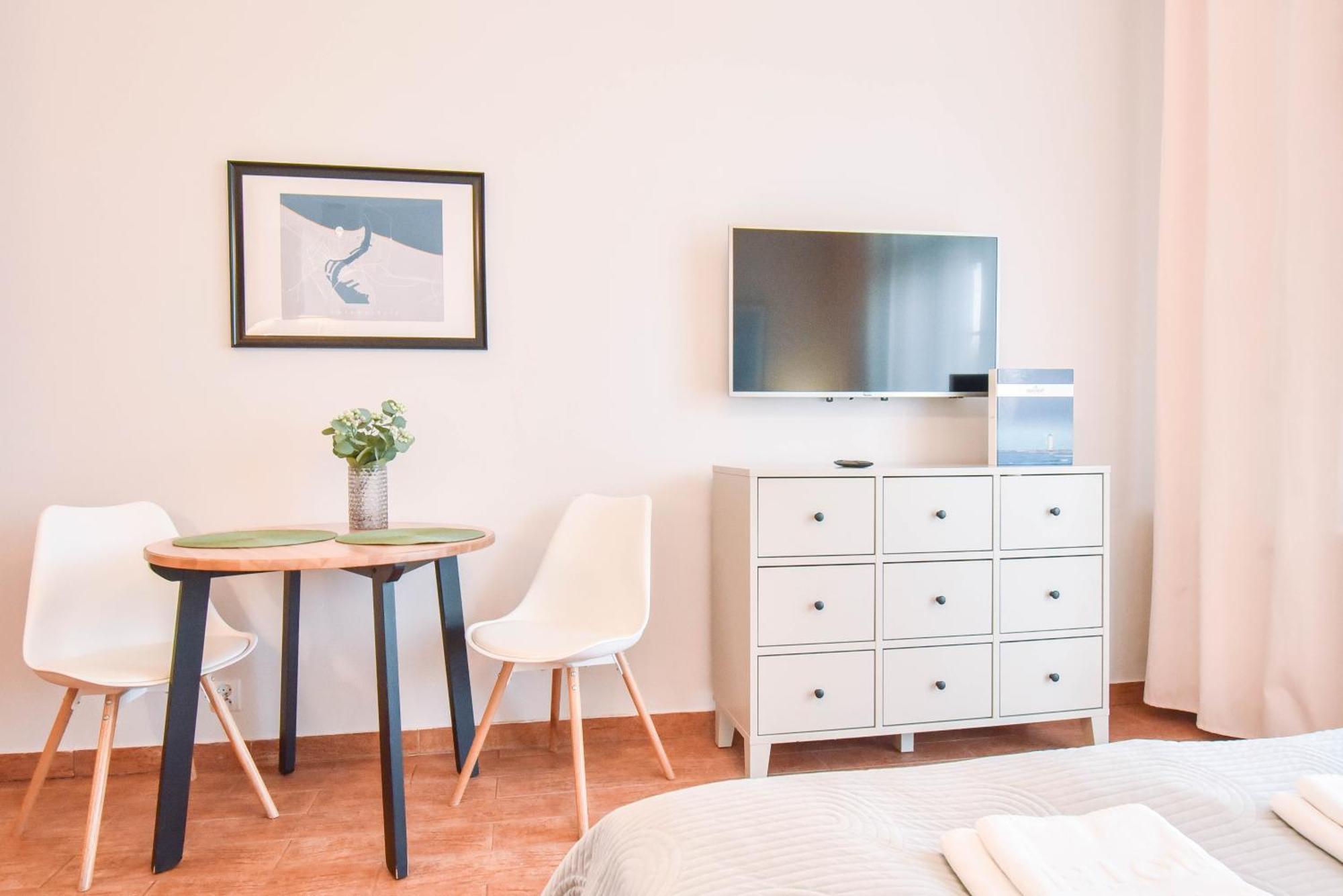 Korona Piastow - Apartamenty Na Wyspie - Parking - Taras Свіноуйсьце Екстер'єр фото